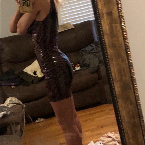 UK8/US4 oh Polly latex dress worn once - Picture 3 of 6